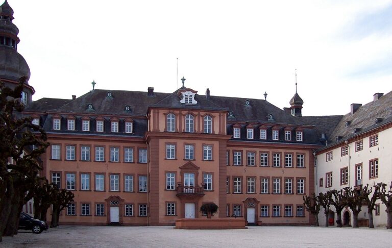 Schloss Berleburg mit Ehrenhof